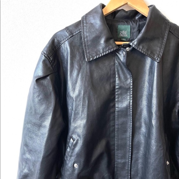 SOLD Faux leather bomber jacket - Picture 3 of 4